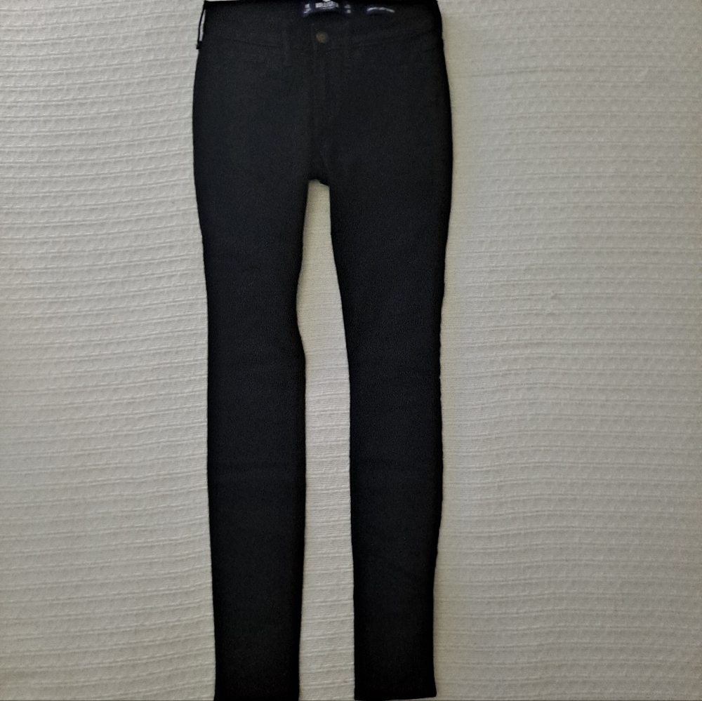 Hollister Black Low Rise Skinny Jeans